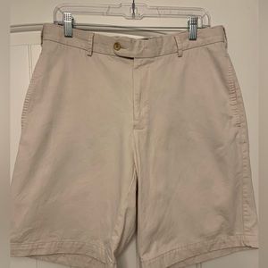 Peter Millar  Mens Shorts 32. Khaki